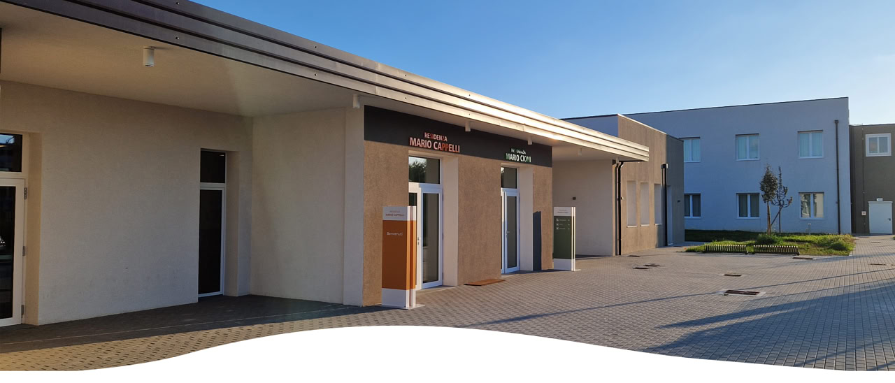 Ingressi principali delle Residenze Mario Cappelli e Mario Cioni